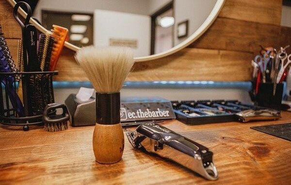 Barber clippers and brush